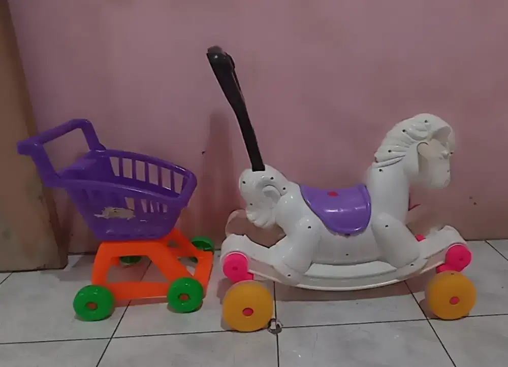 DI JUAL MAINAN KUDA DORONG + GOYANG