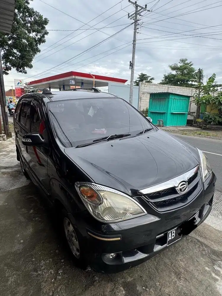 DIJUAL XENIA 1000cc 2006