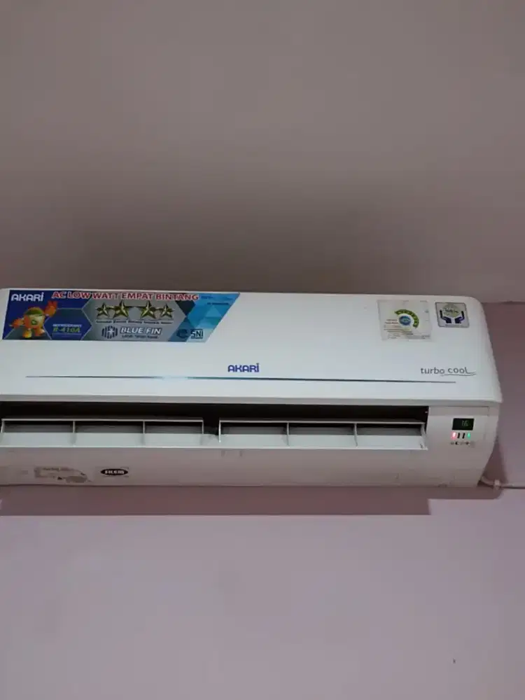 AC AKARI TURBO COOL 1PK normal greges di badan