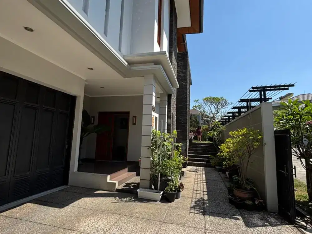 Rumah Tenang Nyaman Aman Setraduta Setra Duta