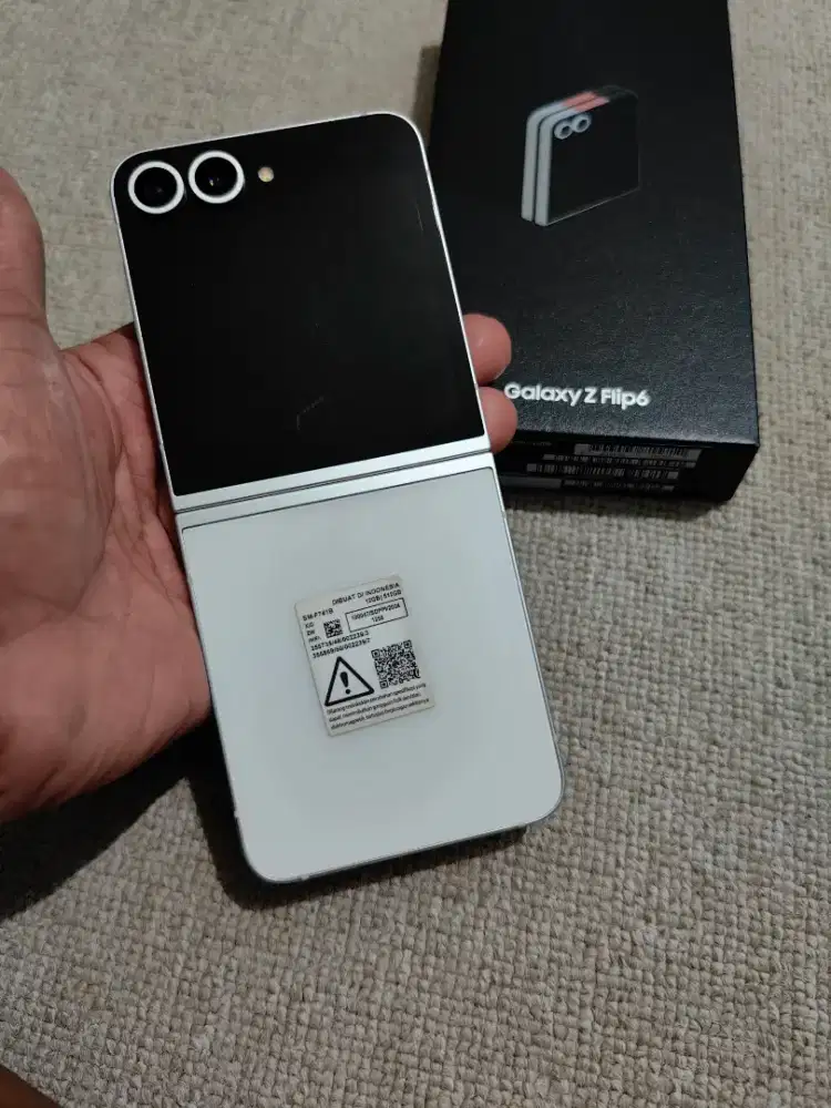 Samsung z flip 6 12/512 Ex Sein