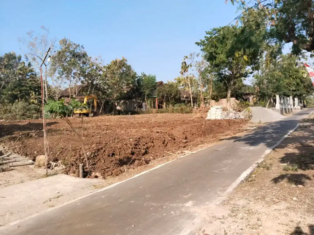 Jual tanah murah deket pom bensin, kolam renang, kaliboto mojogedang