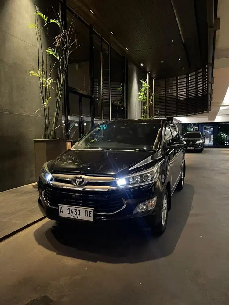 KIJANG INNOVA REBORN V BENSIN 2018