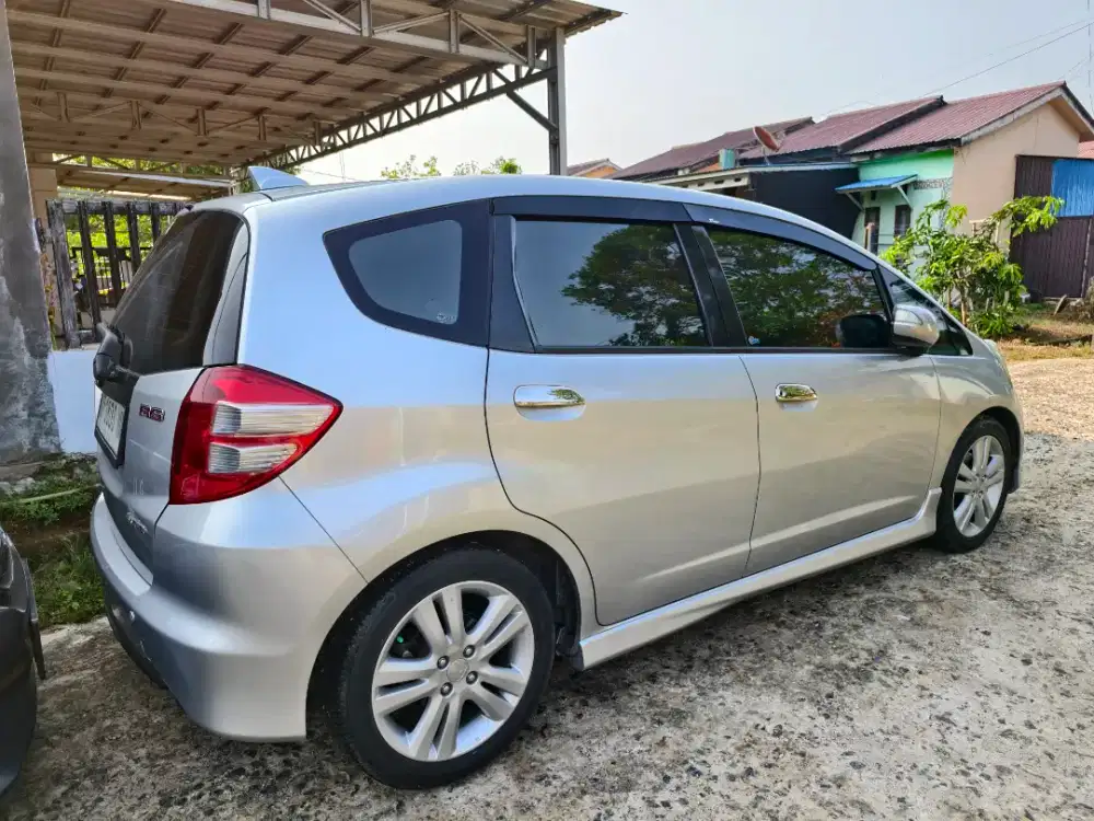 Honda Jazz RS 2009 M/T