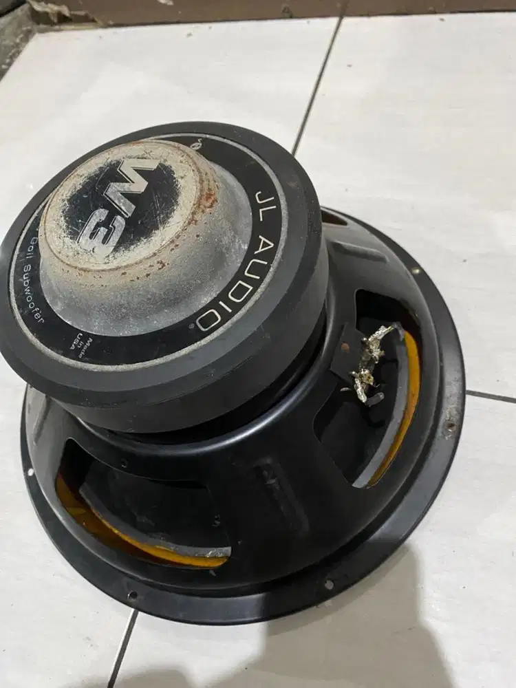 Speaker subwoofer JL 12W3-D4 doubel coil kondisi baik
