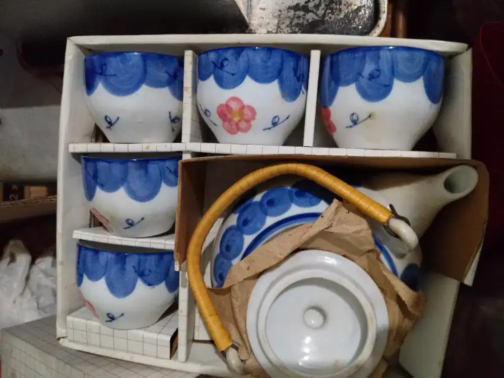 Teapot 1 set (kosongin gudang)