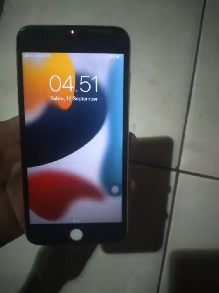 IPhone 6s Plus 64GB kondisi by pasar