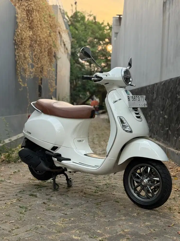 VESPA LX 125 CC ( KM 4 RB PERAK)