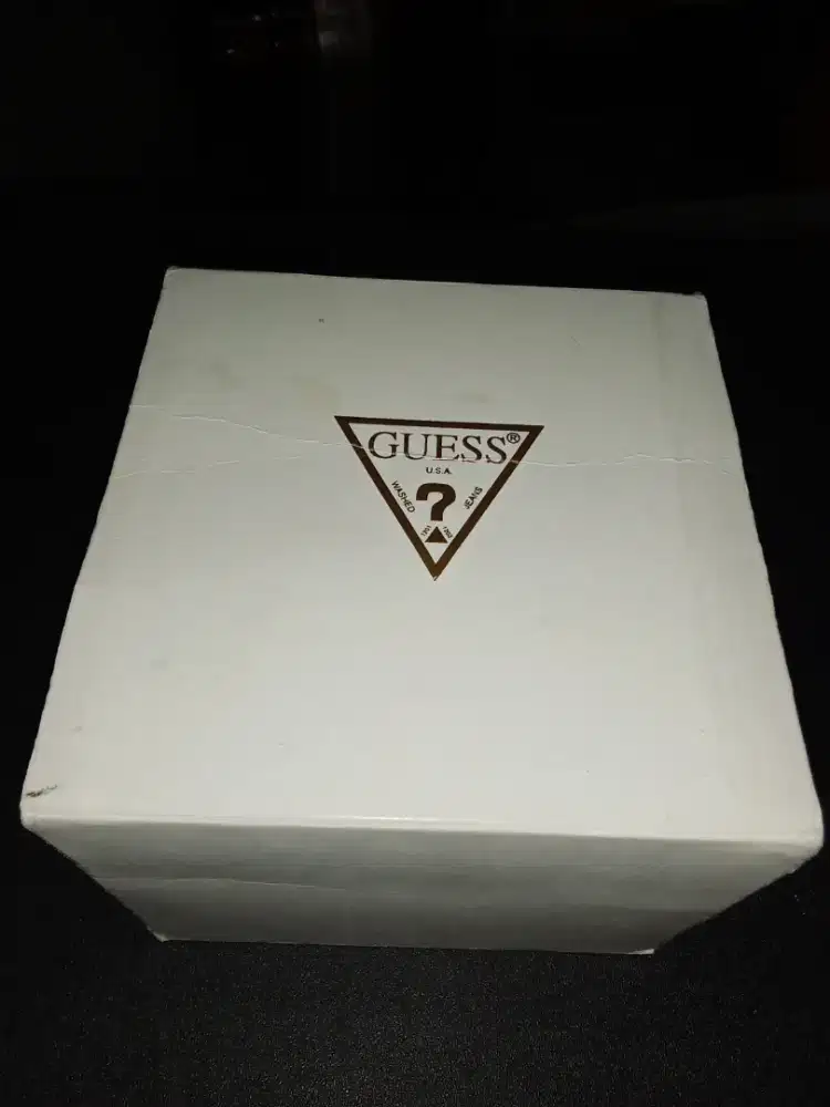 Guess Jam Tangan Pria