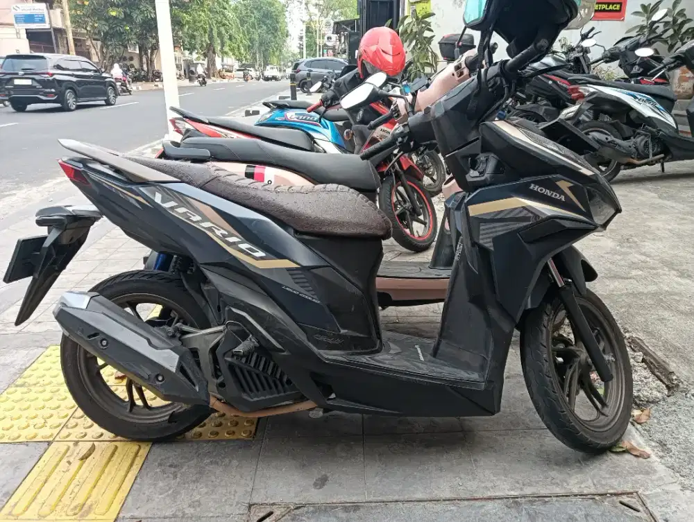 Vario CBS ISS 125CC