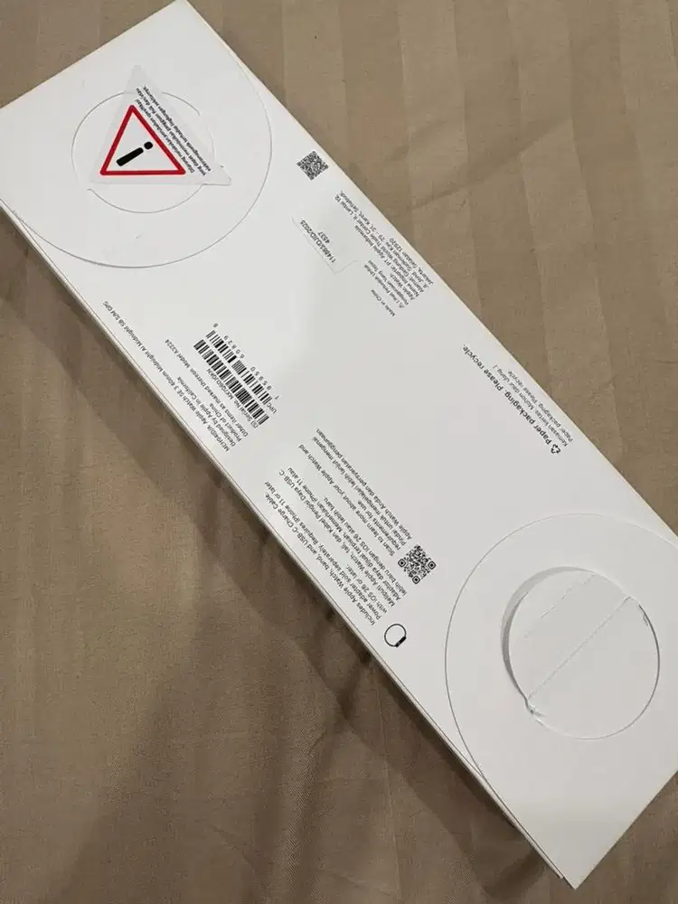 Di jual apple watch gen 4 SE