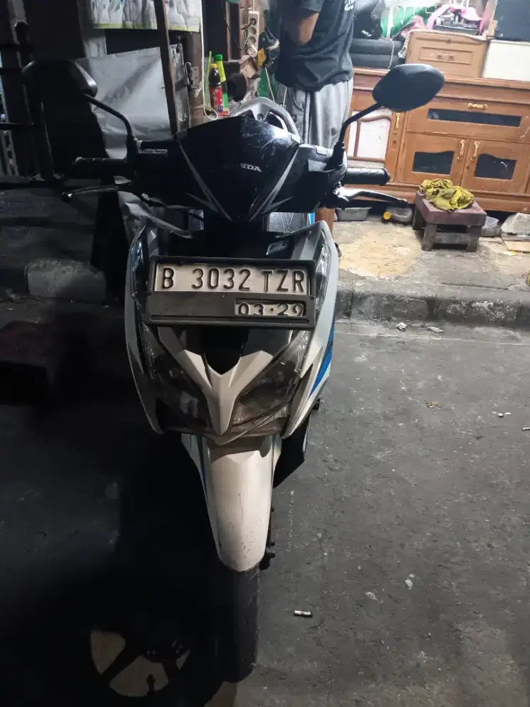 Honda kzr 125 cc tahun 2014