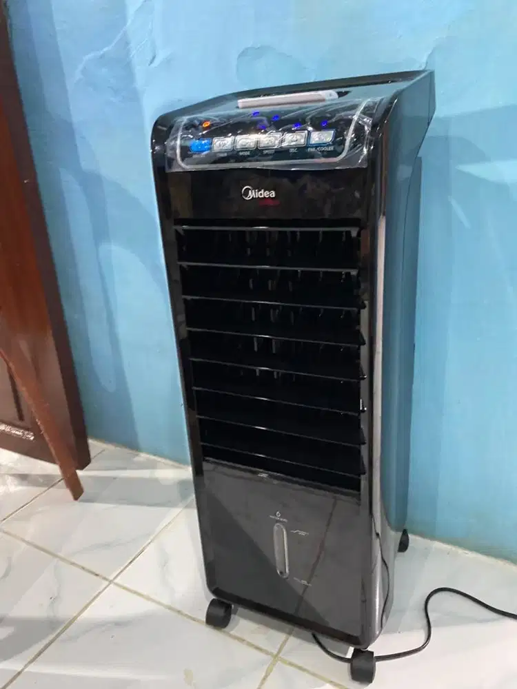 Ac Portable / Air Cooler Midea