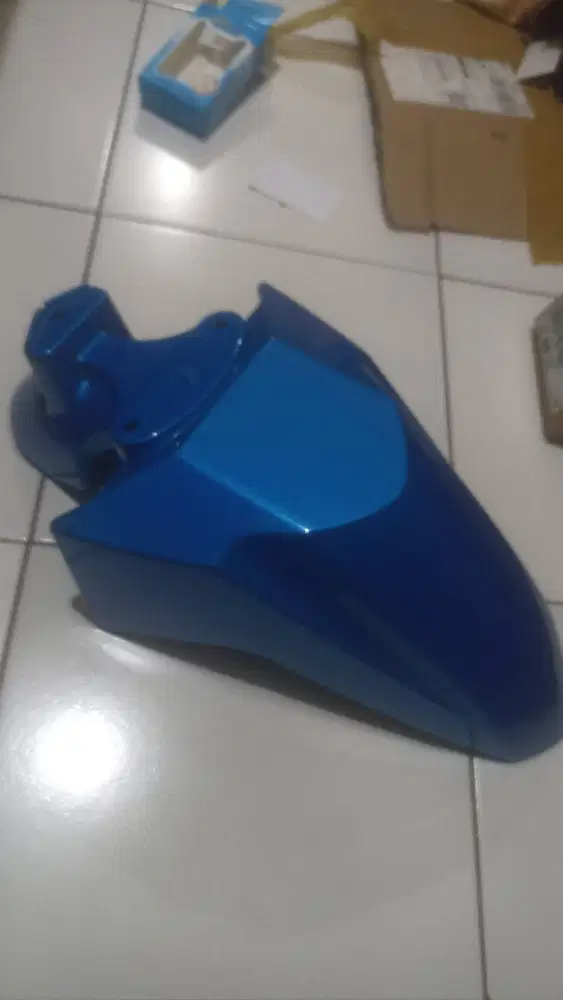 Spakbor Depan Honda Beat FI K25 Warna Biru Candy / Bright - Baru