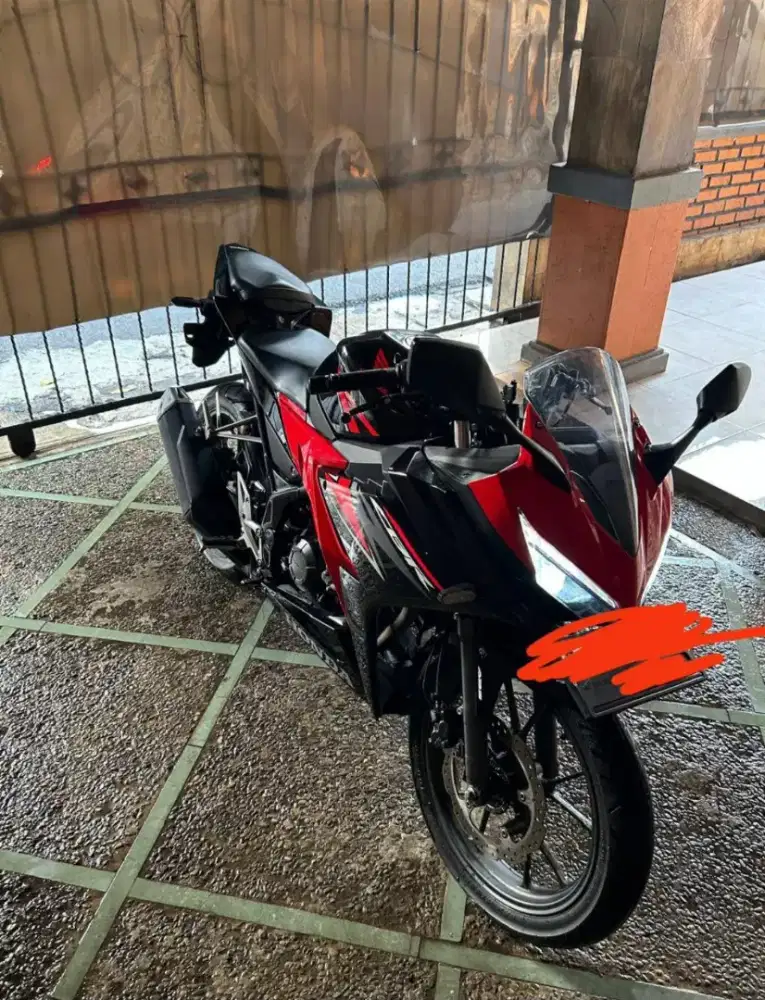 Jual Motor Honda CBR 150 R