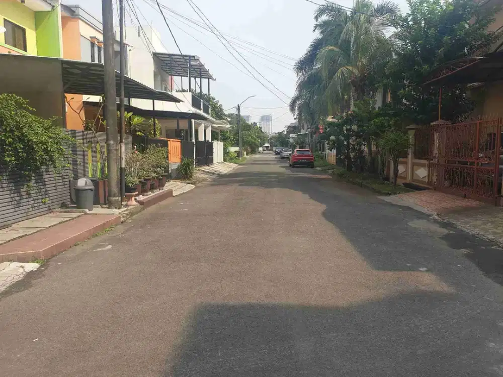 Dijual Rumah Sektor 1 E Gading Serpong