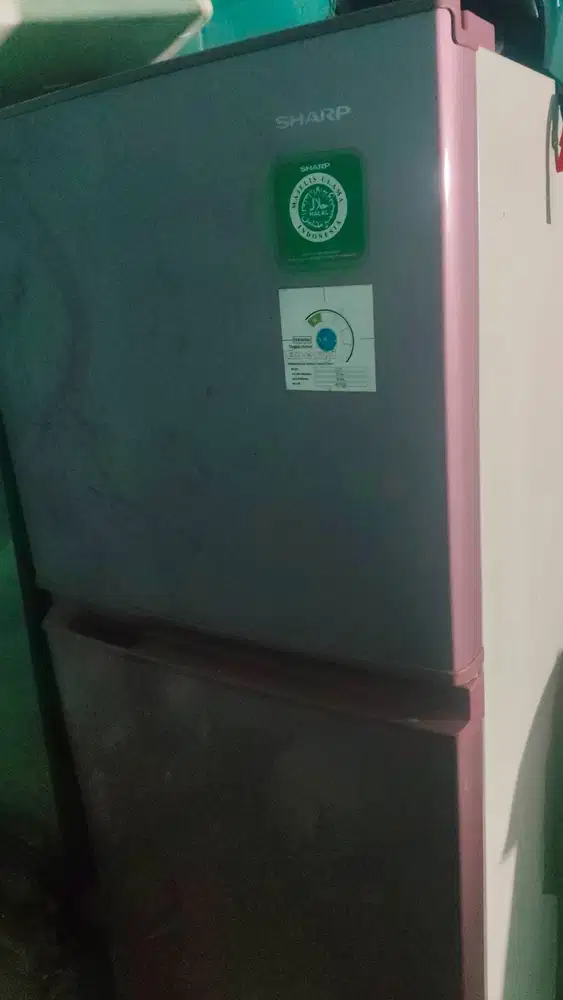 Kulkas kondisi baik tdk rusak