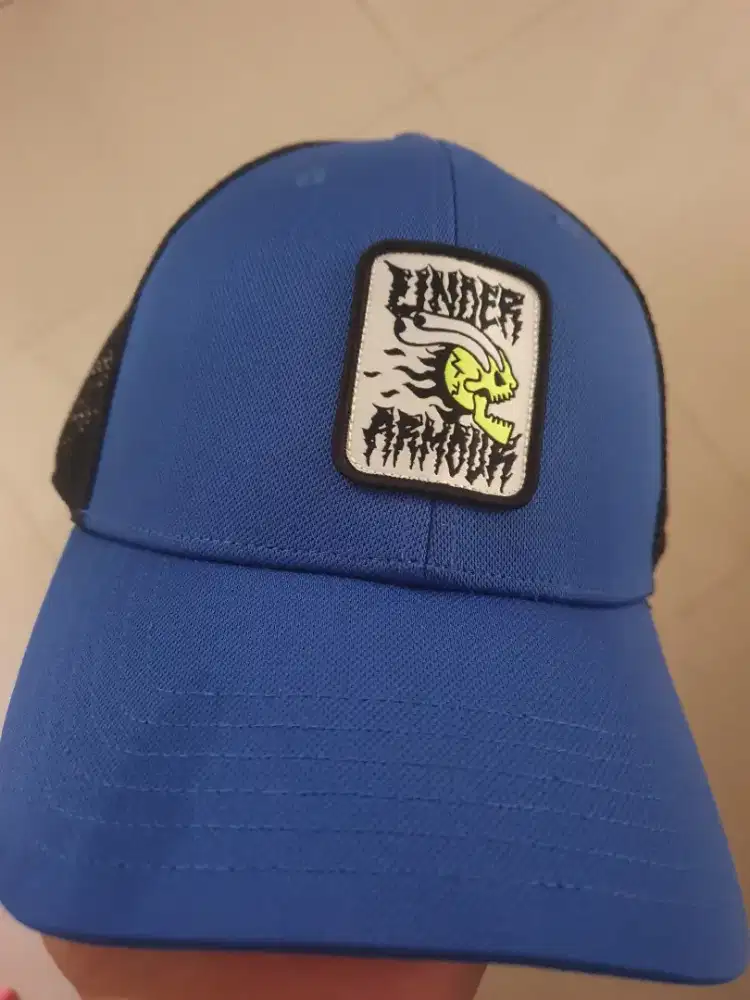 Under Armor Trucker Topi Original