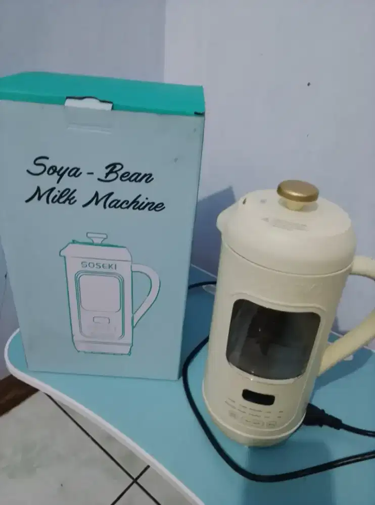 Mesin Pembuat Susu Kedelai / blender