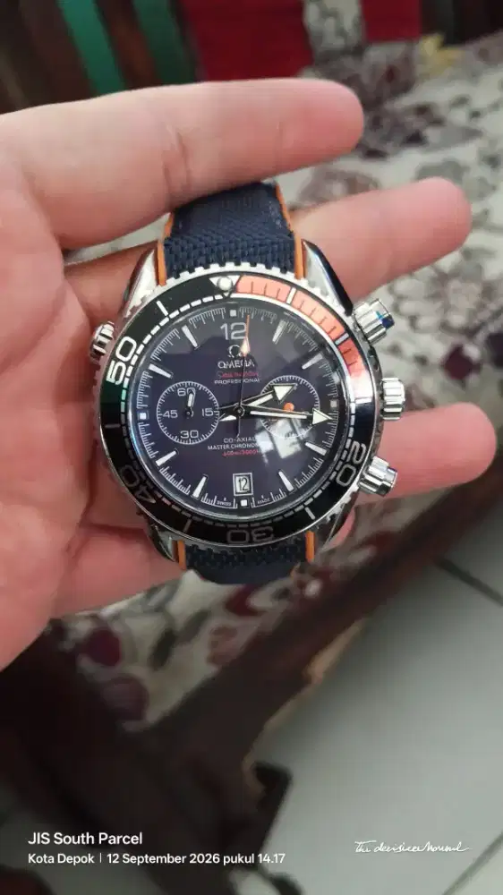 Jam tangan Omega Seamaster 98000382