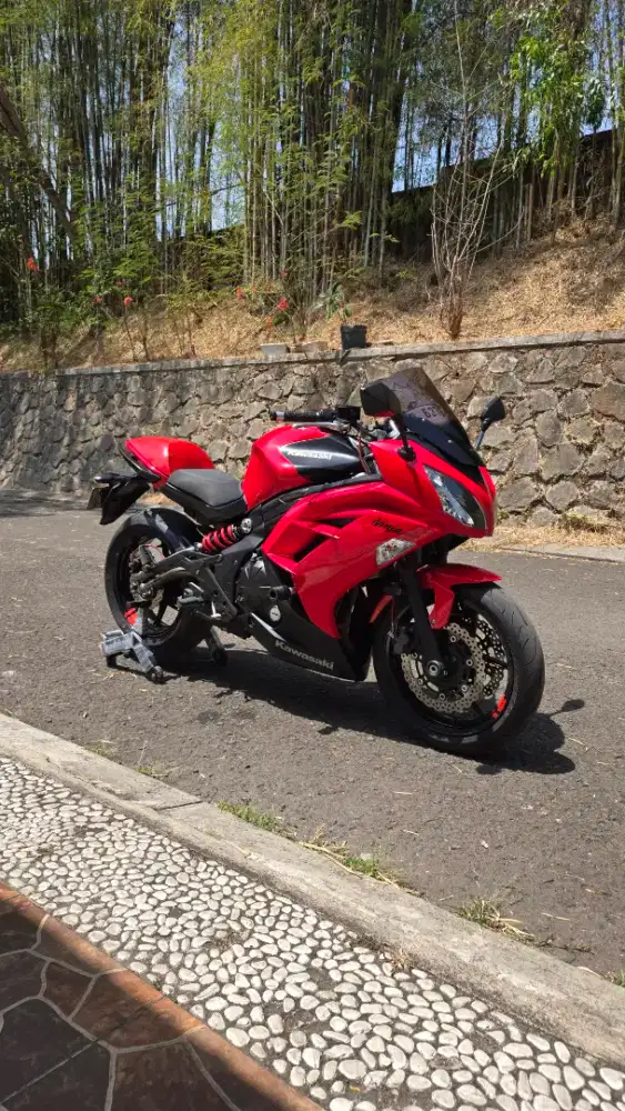 Ninja 650 Original Velg Lebar Merah Favorit