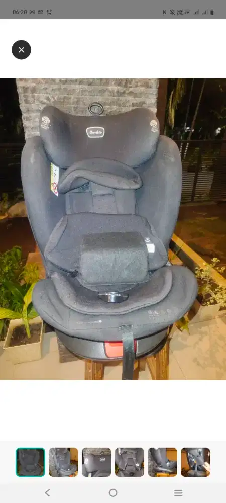 Car seat warna hitam
