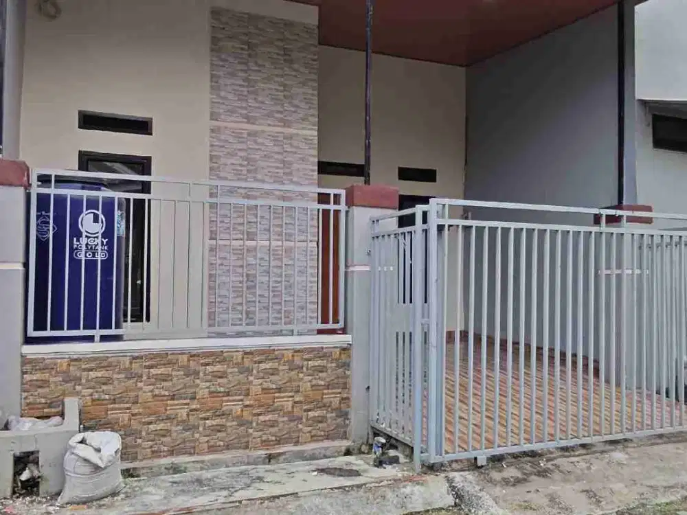 Rumah Baru Siap Huni Di Taman Harapan Baru, Bekasi