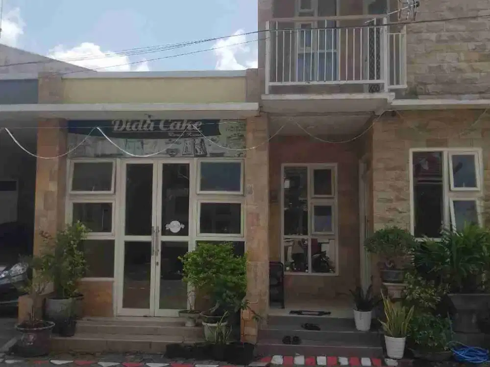 Dijual cepat BU rumah lokasi strategis di Park Royal Regency Sidoarjo