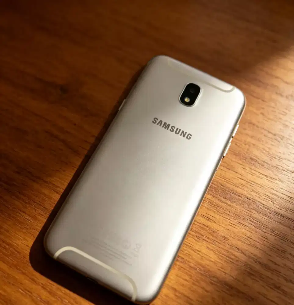 SAMSUNG J5 PRO (NFC) LAYAK PAKAI NORMAL PEMAKAIAM SEHARI2