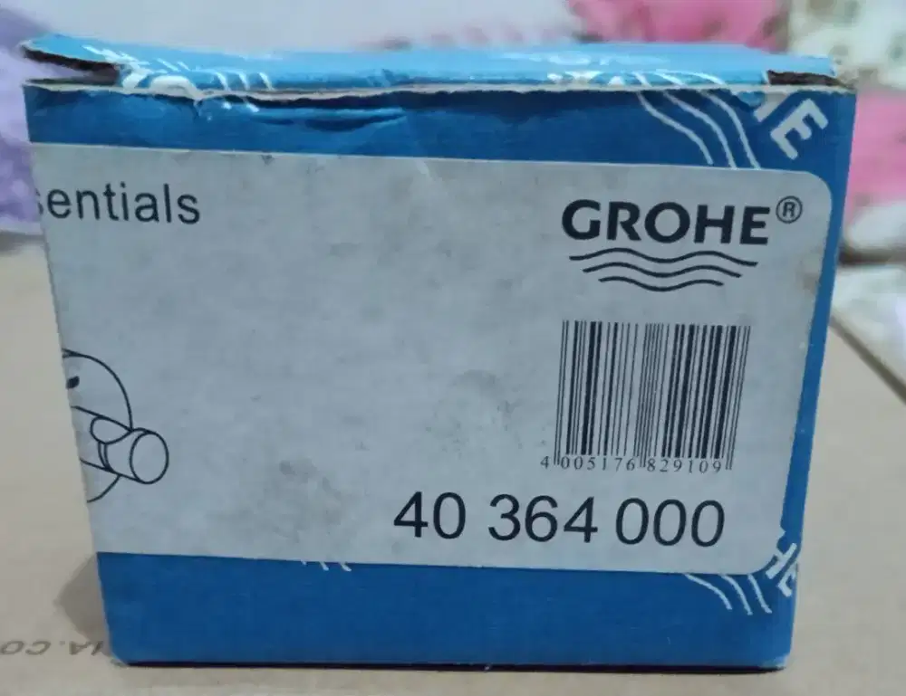 Grohe Essential Robe Hook Gantungan baju, handuk