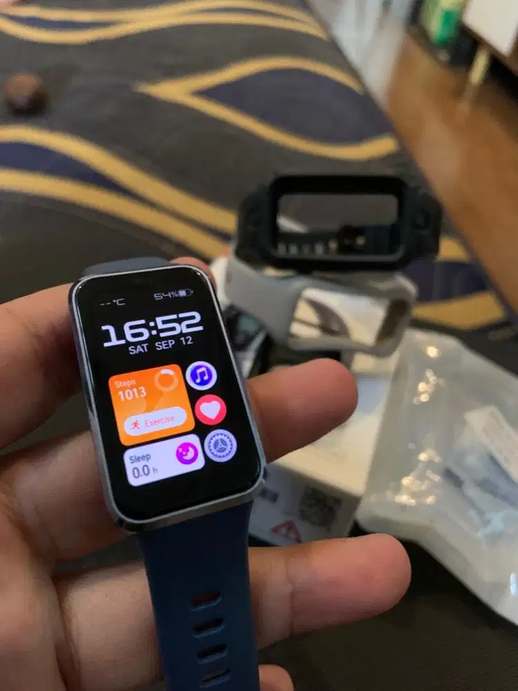 Huawei band 10 smartband fullset free banyak