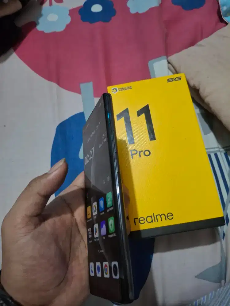 Realme 11 pro 5G 8+8/256 fullset Nomines