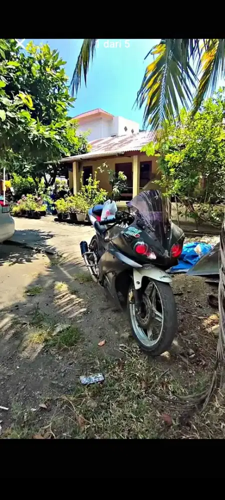 Di jual R15v2 2015