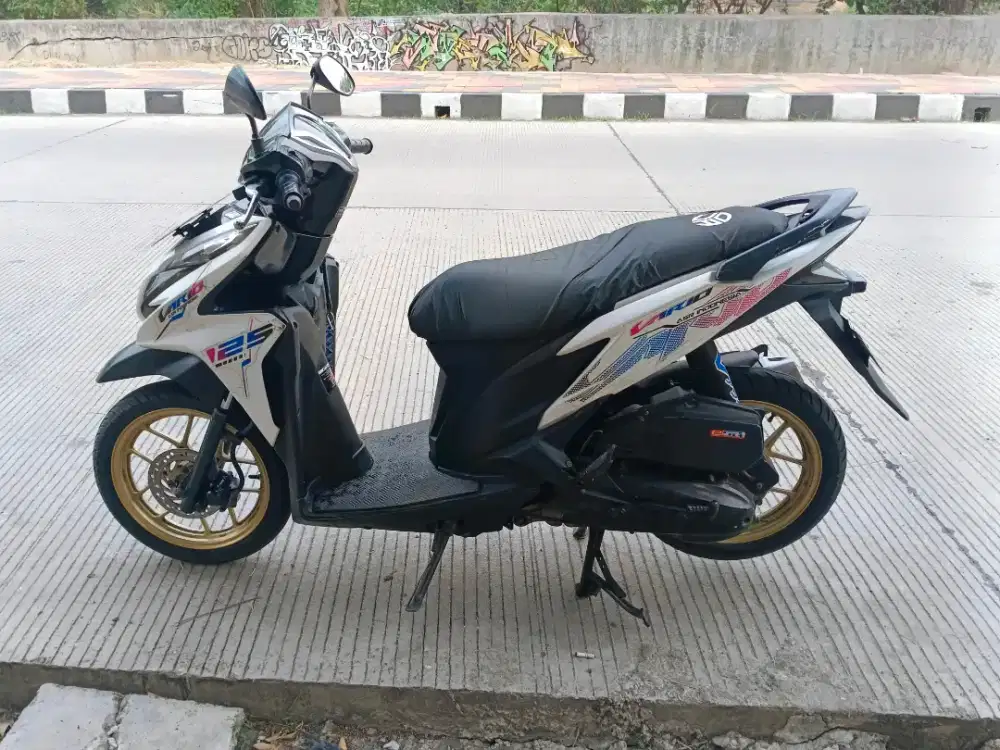 Vario techno 125 kzr 2012