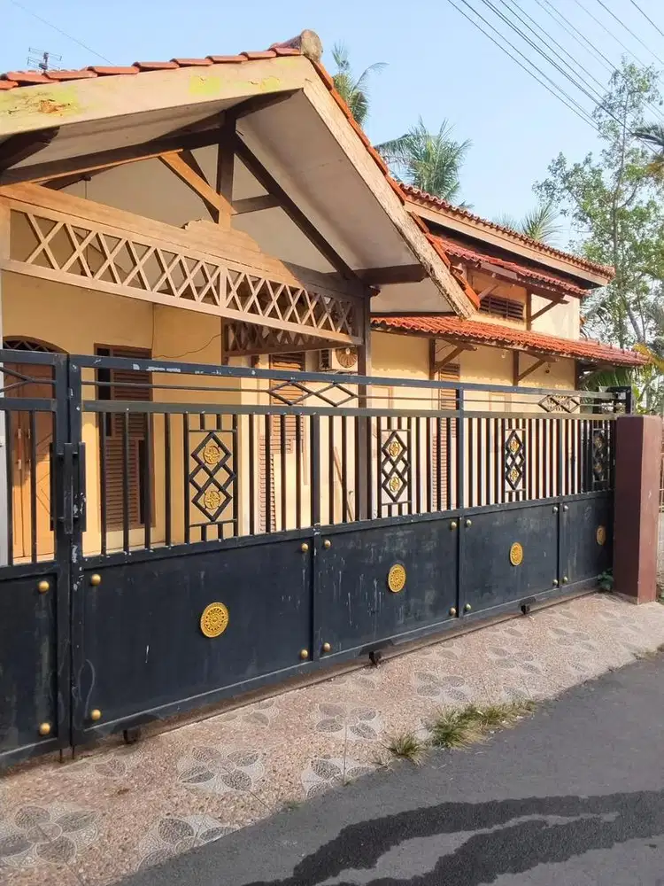 Dijual rumah dan Warung