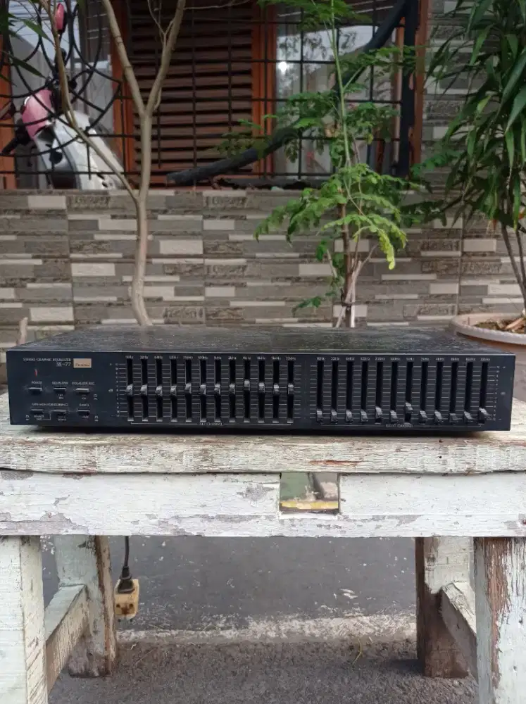 EQ EQUALIZER EQUALISER SANSUI BEKAS SECOND