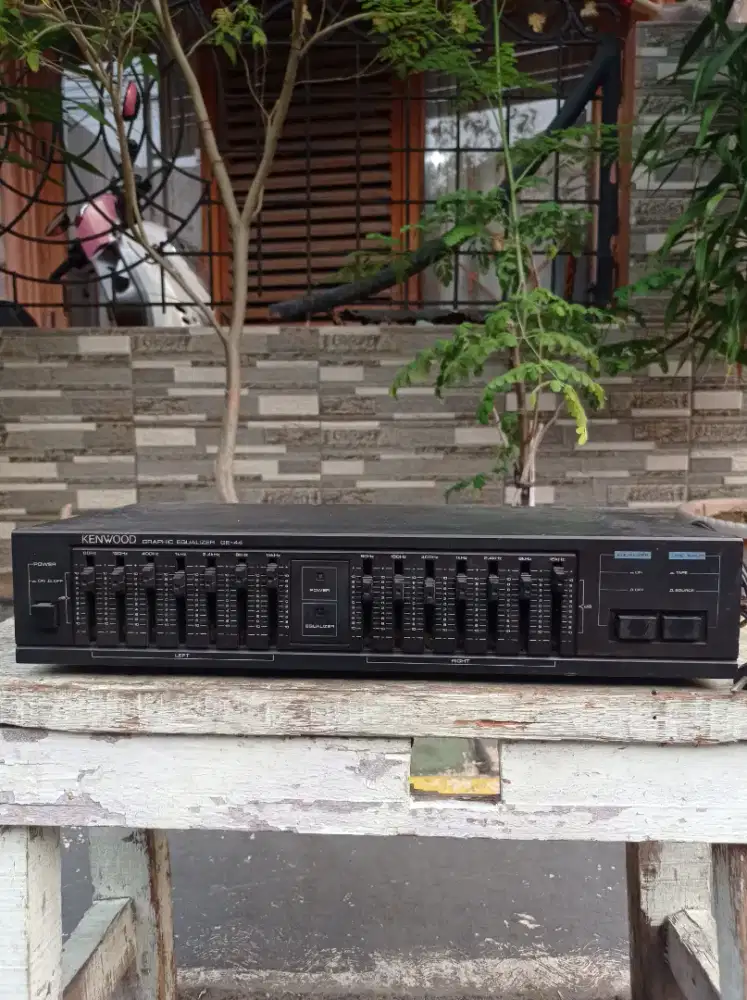 EQ EQUALIZER EQUALISER KENWOOD GE 44 BEKAS