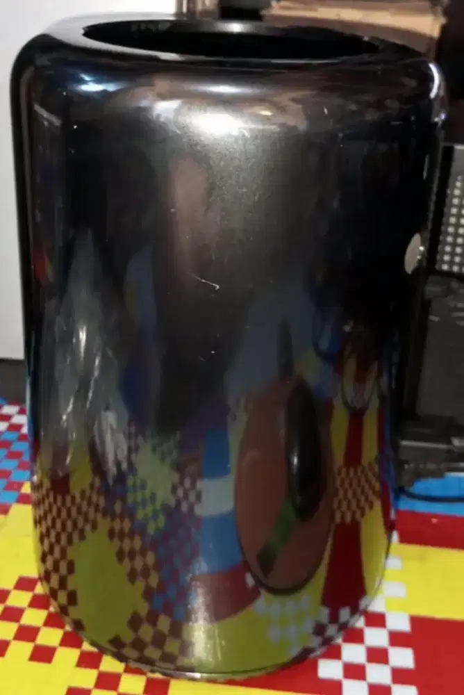 Mac Pro Tabung Late 2013