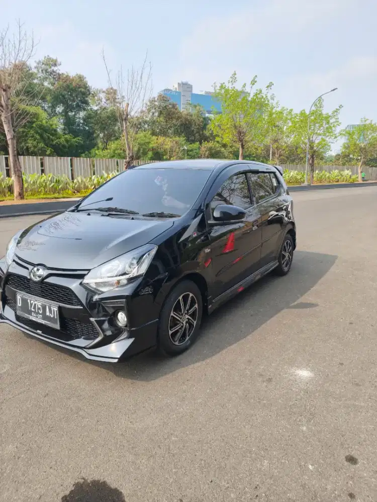 TOYOTA AGYA. 1.2. GR.  AT.  22.