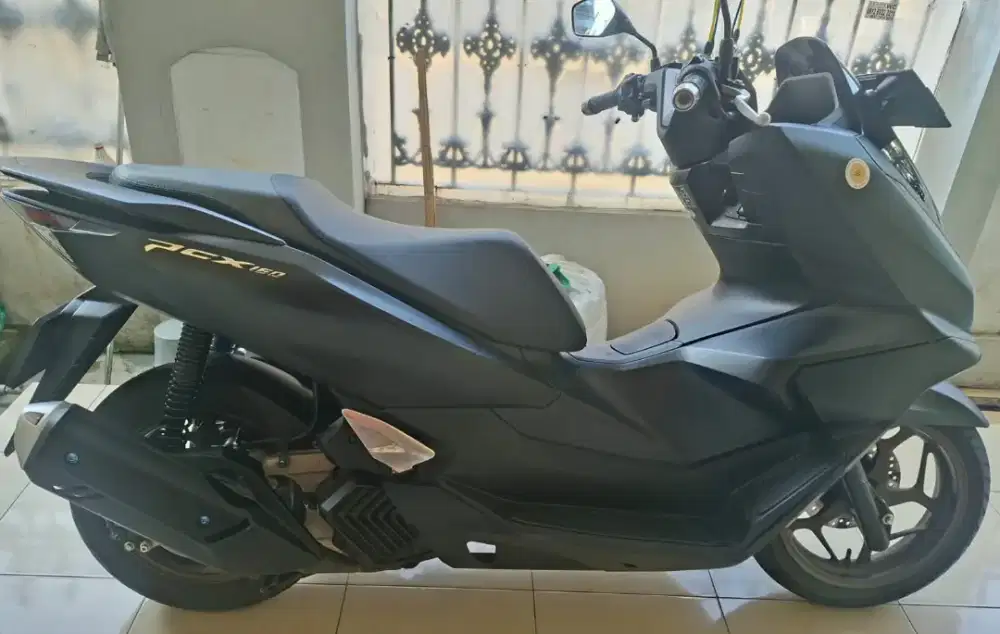 Honda pcx 160 abs tahun 2025