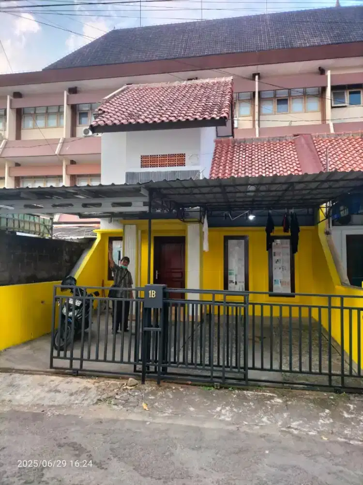 Disewakan rumah
