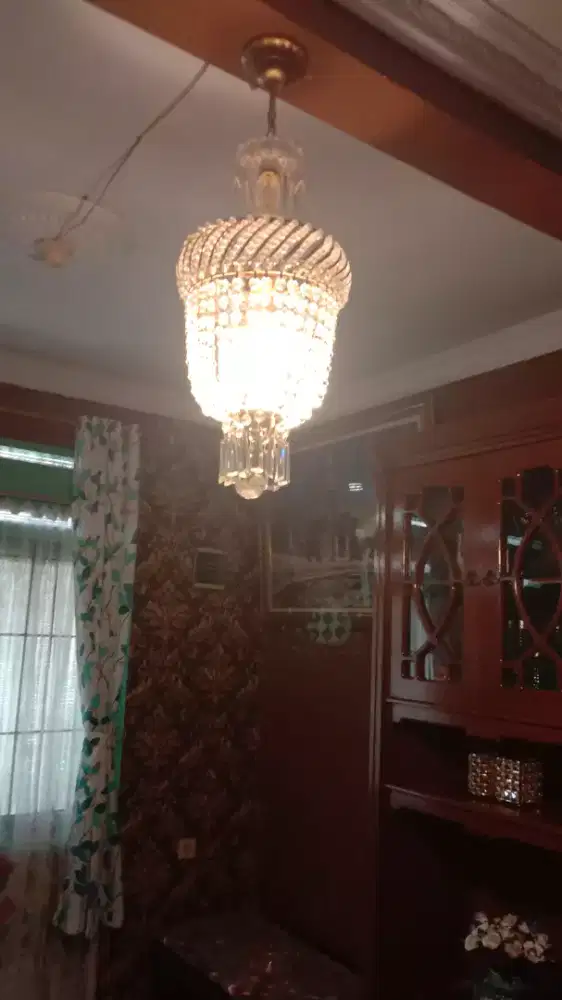 Dijual lampu kristal ruang tamu
