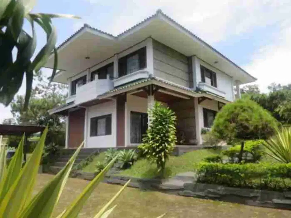 VILLA AKTIF DILEMBANG DEKAT PARK ZOO COCOK UNTUK INVESTASI