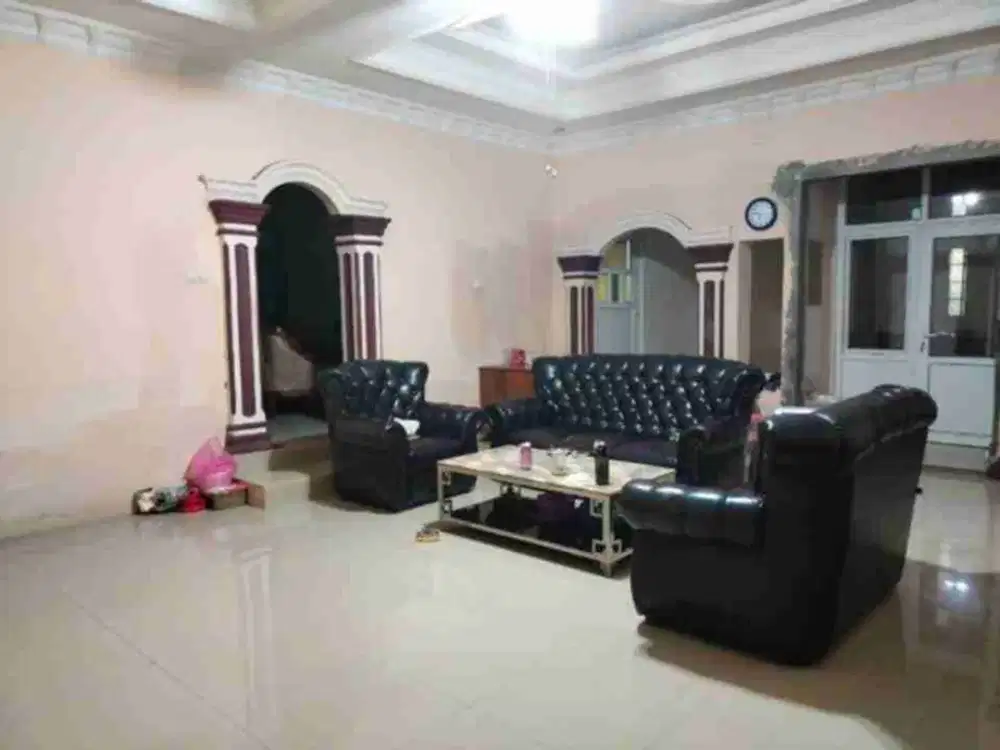 rumah mewah kampung deket pasar lama kota serang