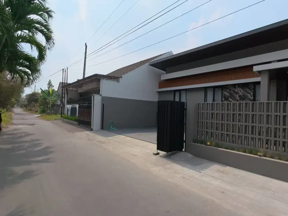 Rumah Baru Fully Furnished dekat UII Jalan Kaliurang km.13 Ngaglik Sleman