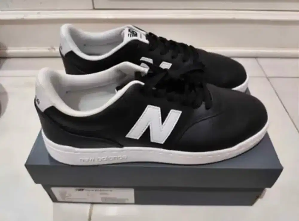 Sepatu New Balance Baru