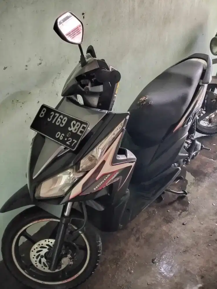 JUAL HONDA VARIO 110CC KARBU 2011