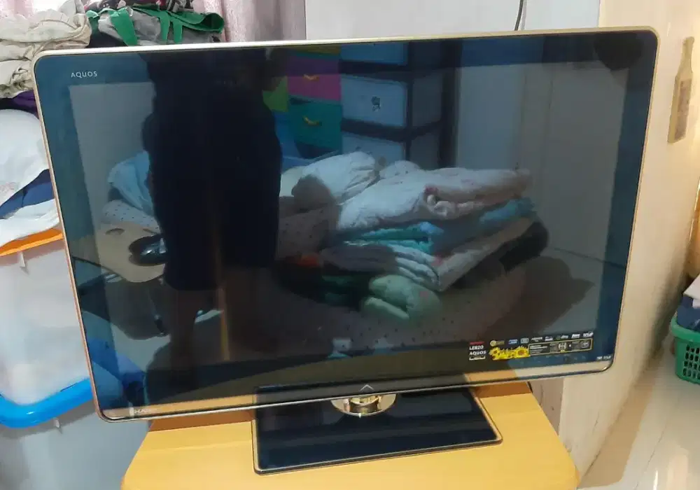 TV 40 SHARP jual cepat
