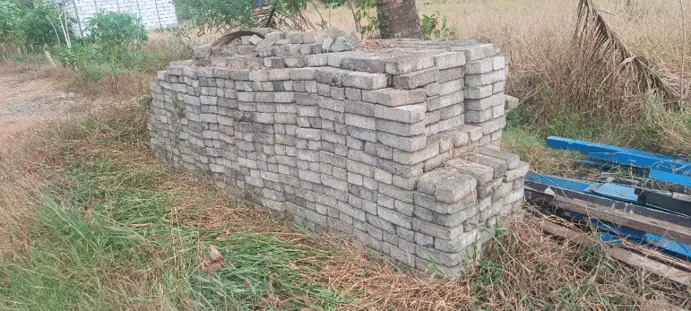 Di jual paving blok bekas bongkaran