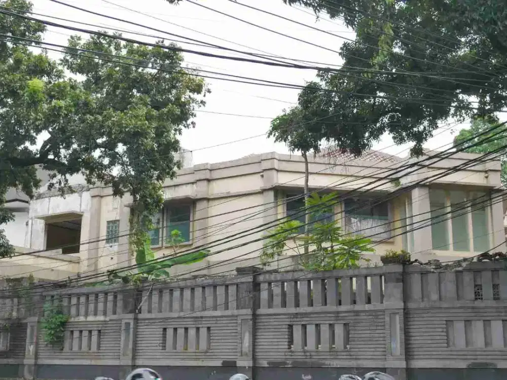 Turun Harga Rumah Jl Wijaya Kebayoran Baru
